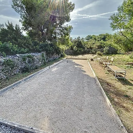 וילה Lastavica וויס